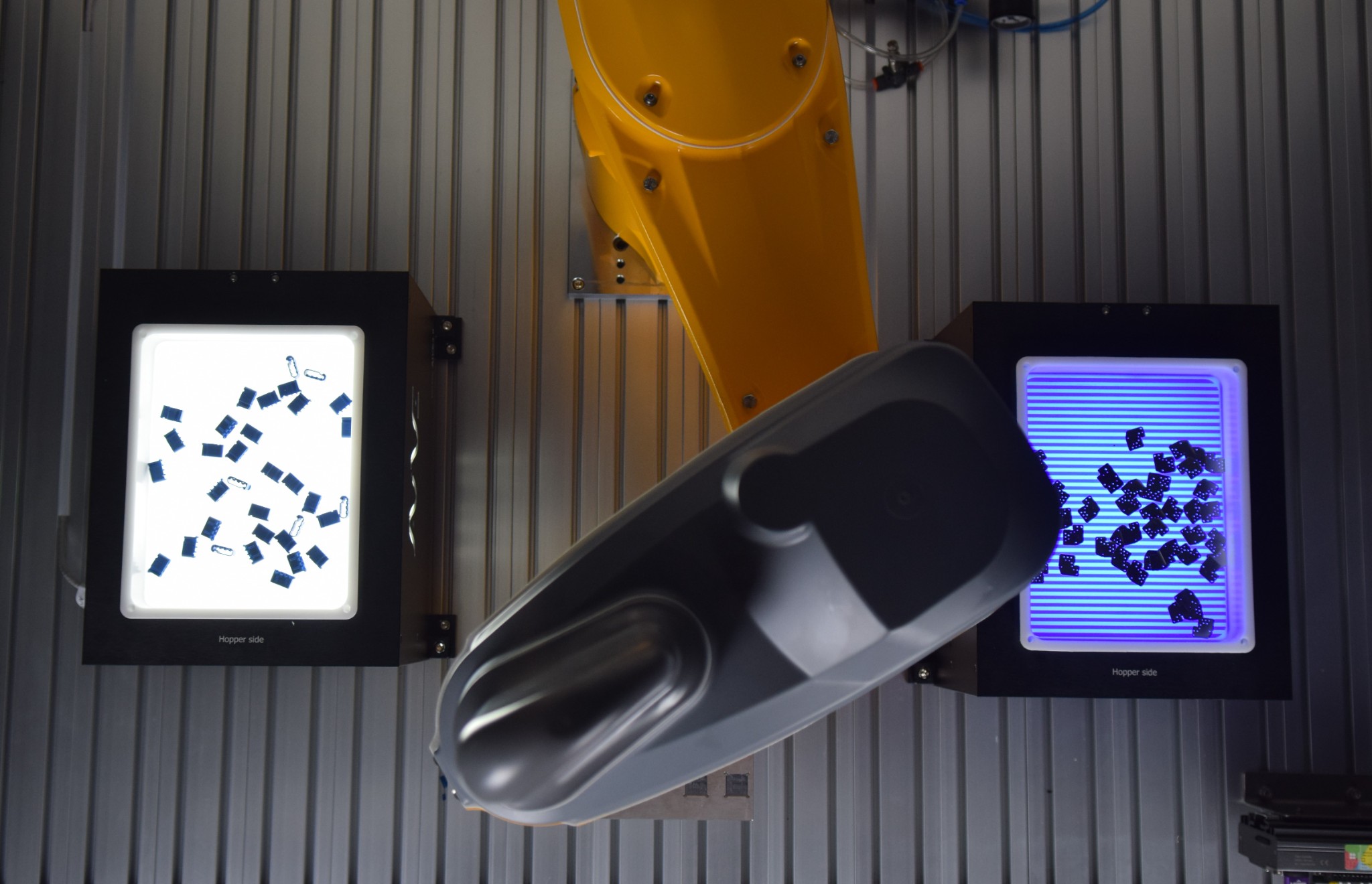 성공사례 미리보기: 비전 조명·호퍼·부품 투입 현장