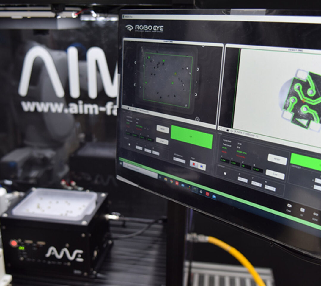 Feeder Bot 클로즈업