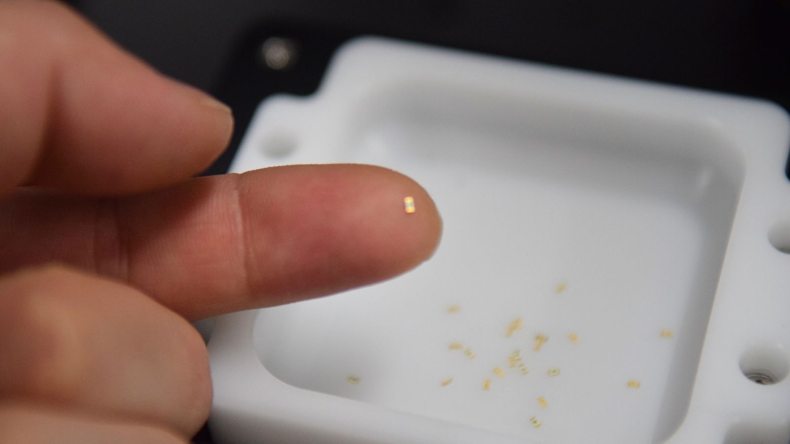 초소형 전자부품 자동화 솔루션